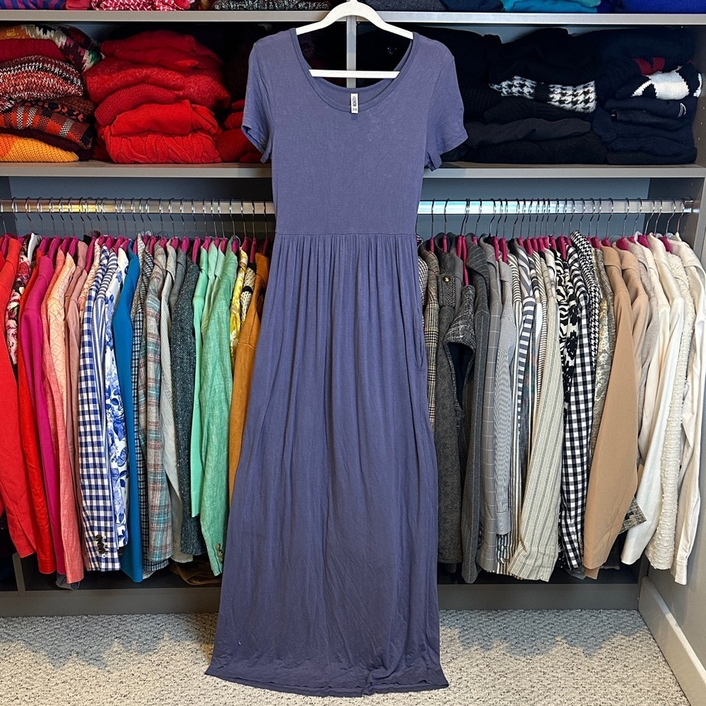 Viishow blue shirt sleeve 2 pocket jersey knit maxi dress size XS